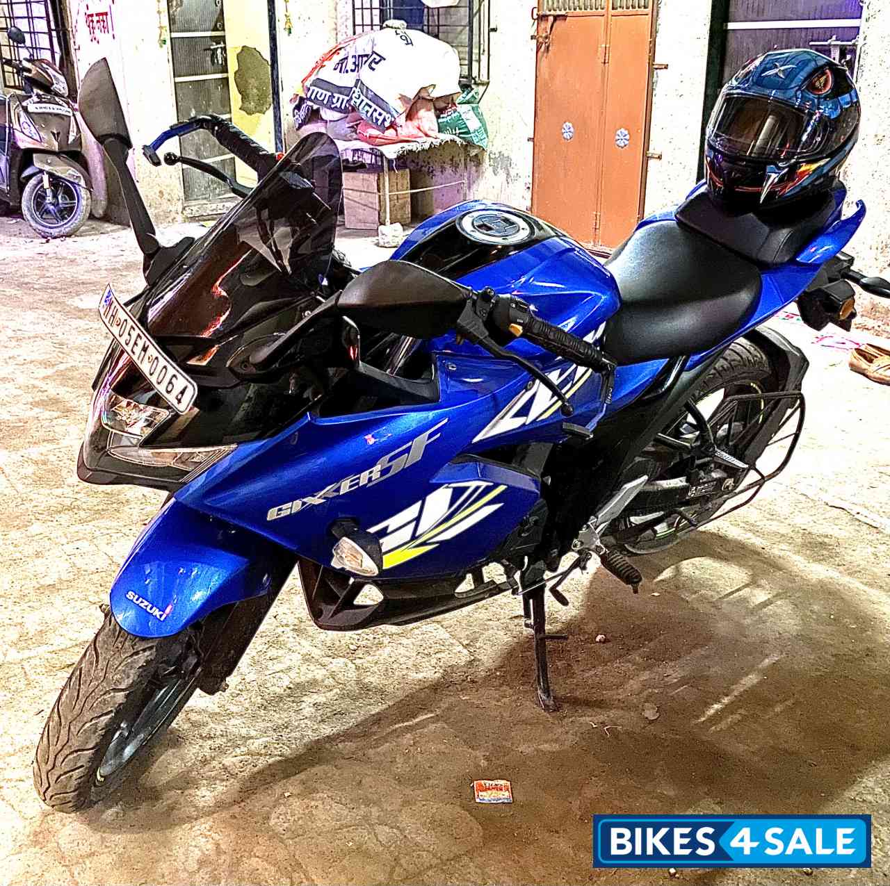 Suzuki Gixxer SF Suzuki Gixxer SF