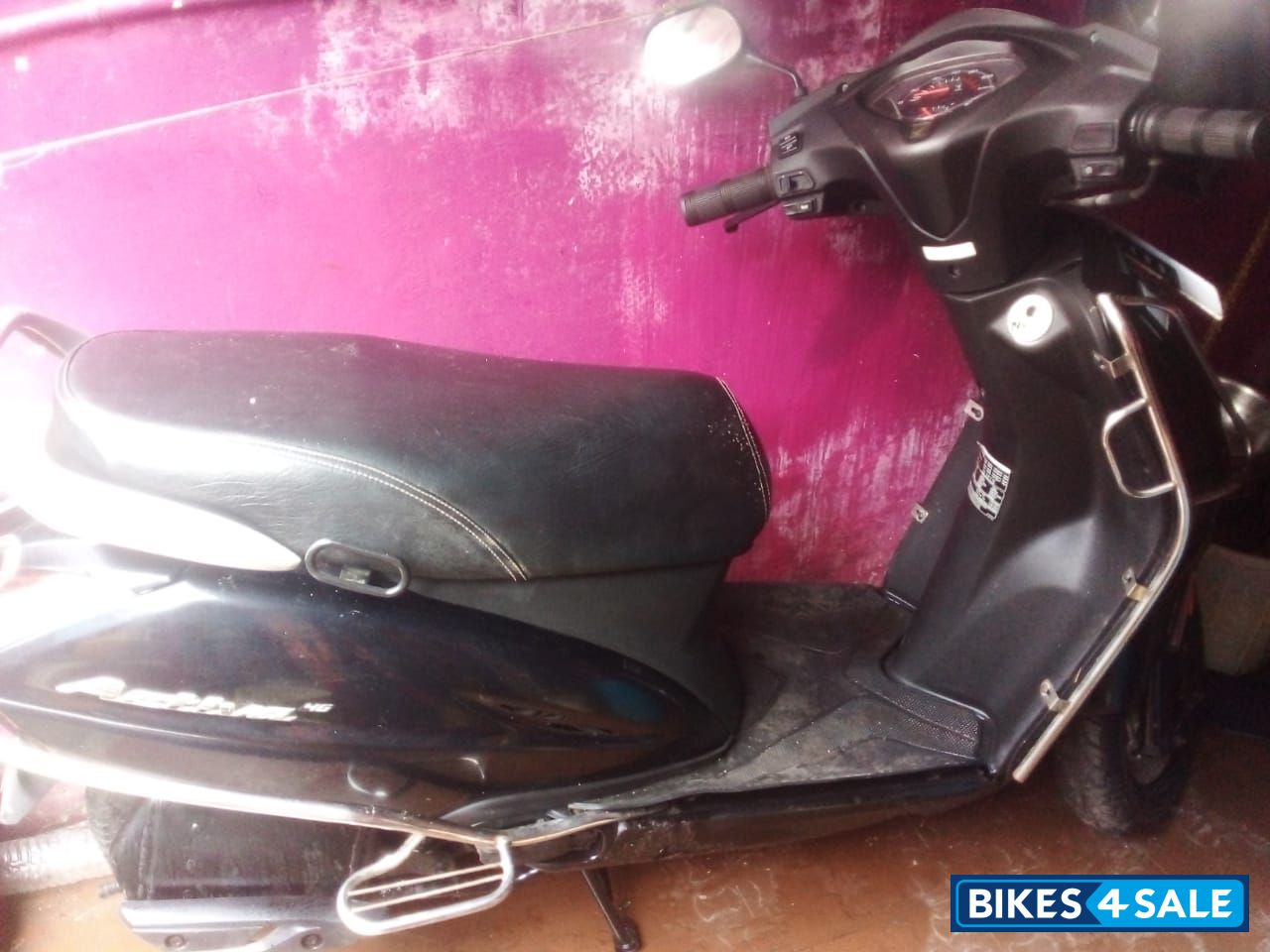 Black Honda Activa 4G