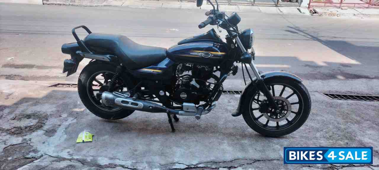 Bajaj Avenger Street 150