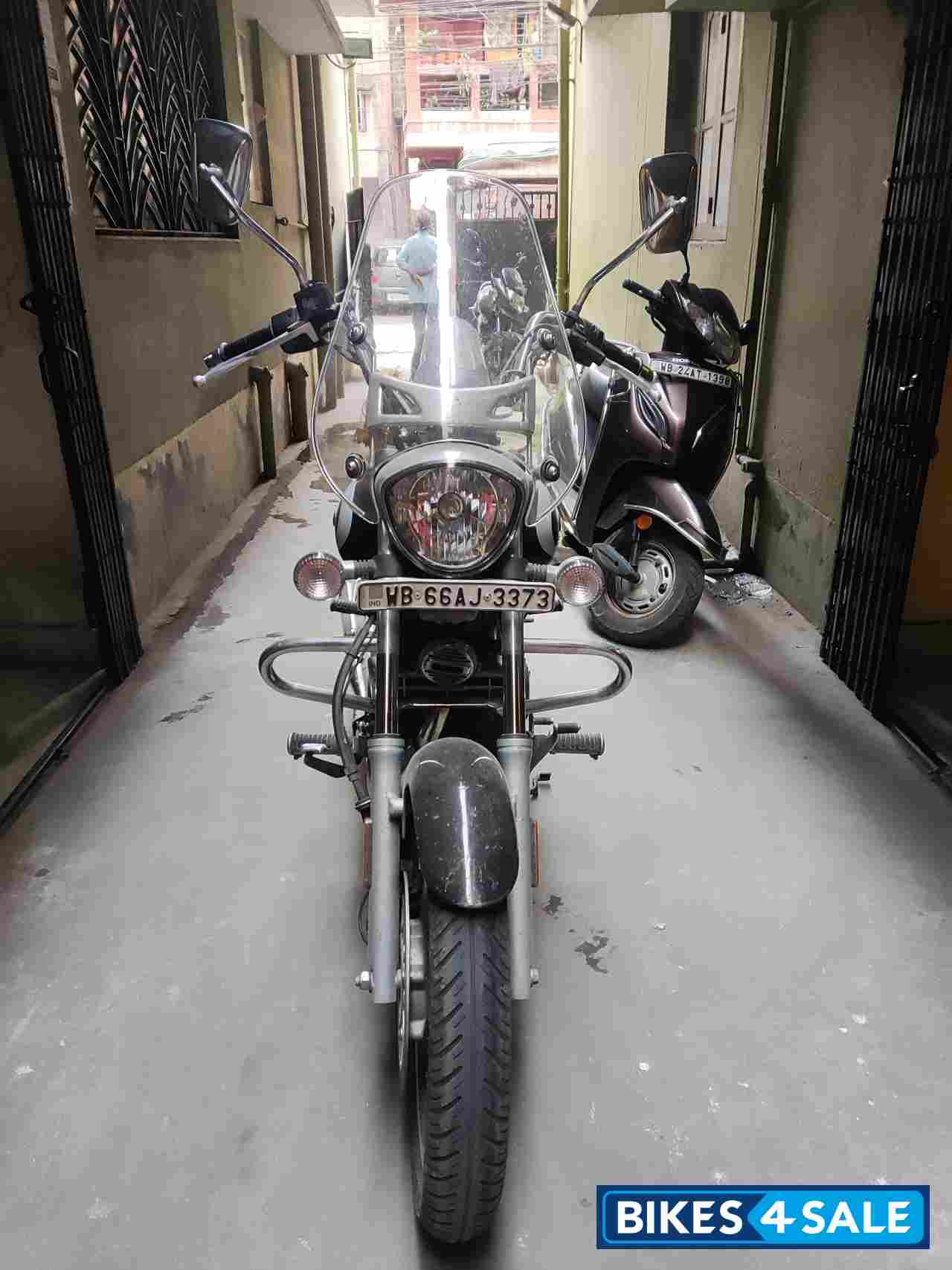 Bajaj Avenger Cruise 220 BS6