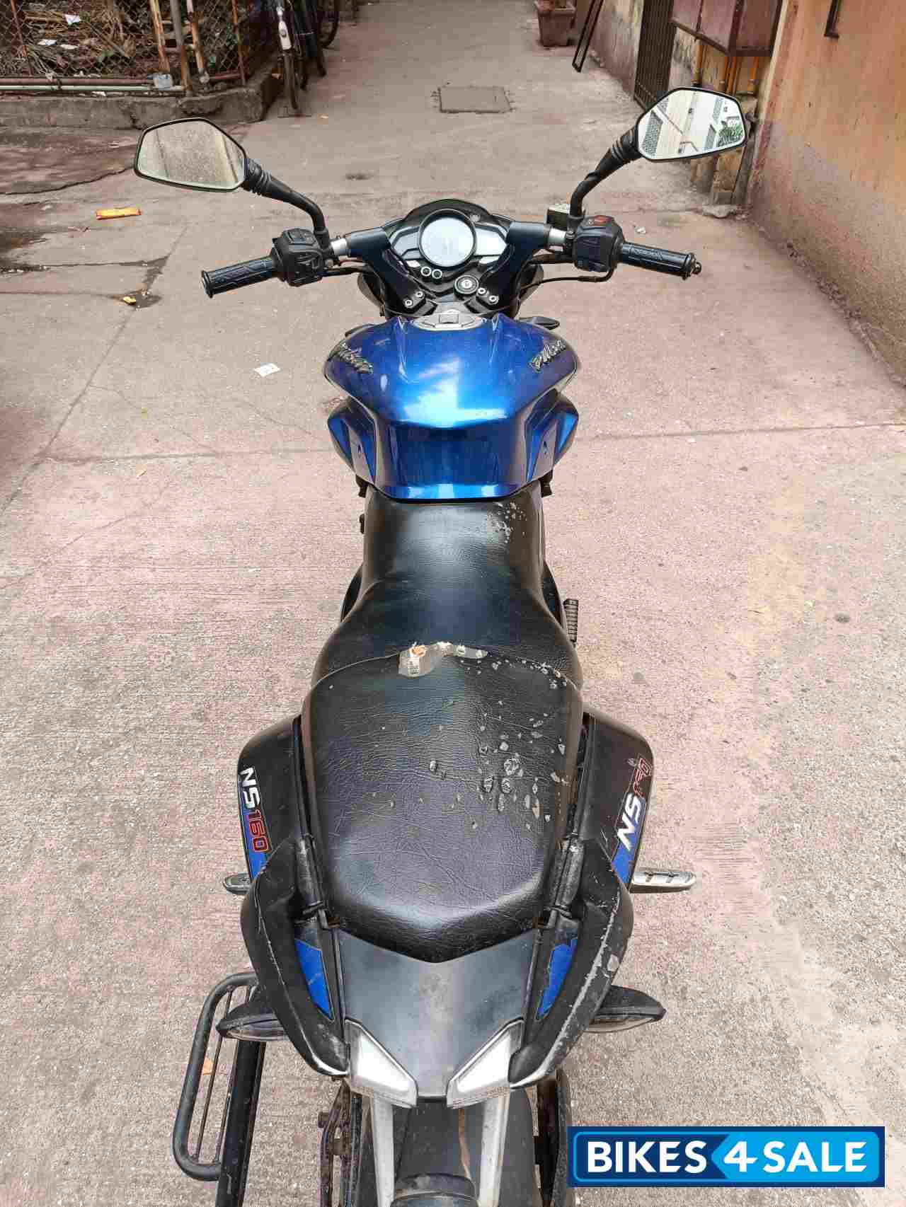 Black Blue Bajaj Pulsar NS 160