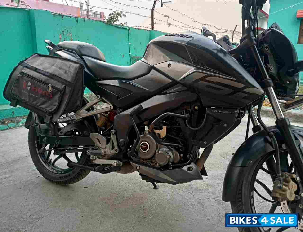 Bajaj Pulsar NS 160