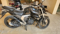 Black Yamaha FZ FI V2