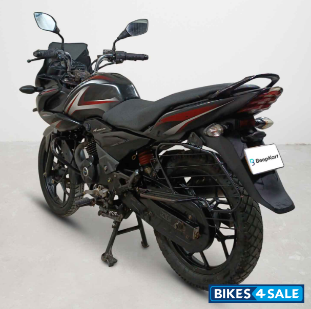 Bajaj Discover 150 F