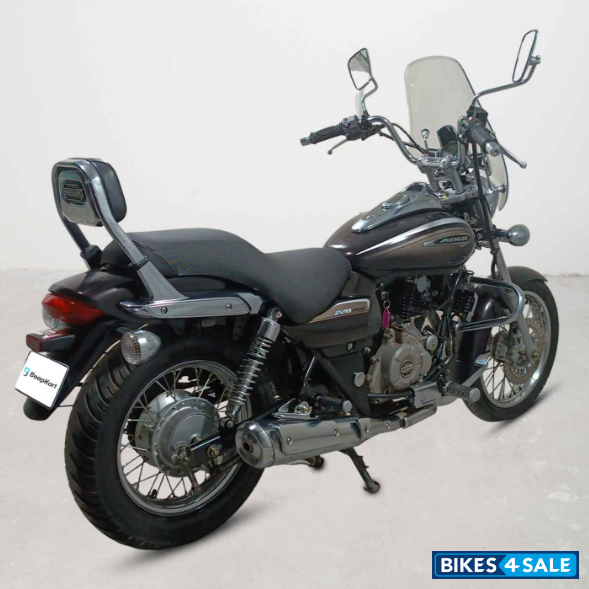 Bajaj Avenger Cruise 220