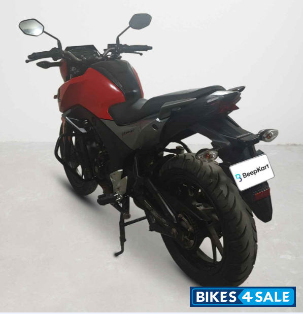 Honda CB Hornet 160R