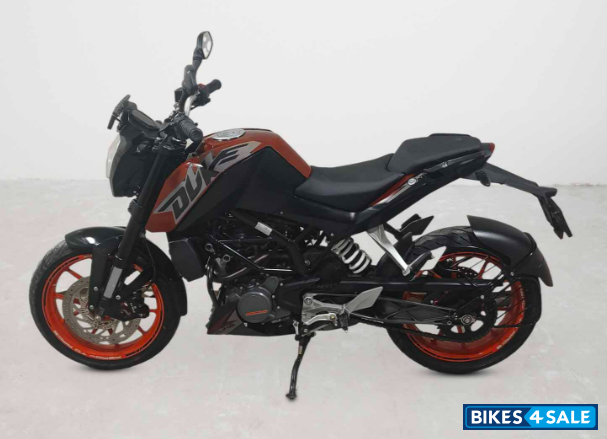 KTM Duke 125