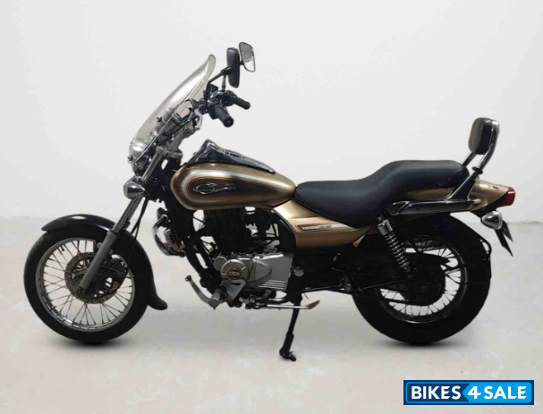 Bajaj Avenger Cruise 220