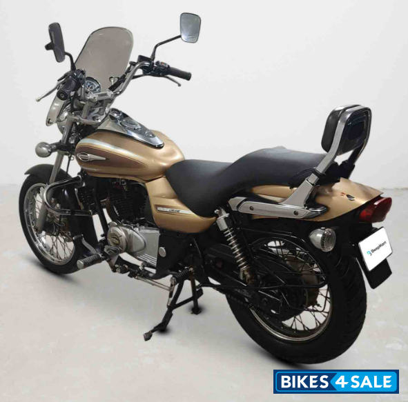 Bajaj Avenger Cruise 220
