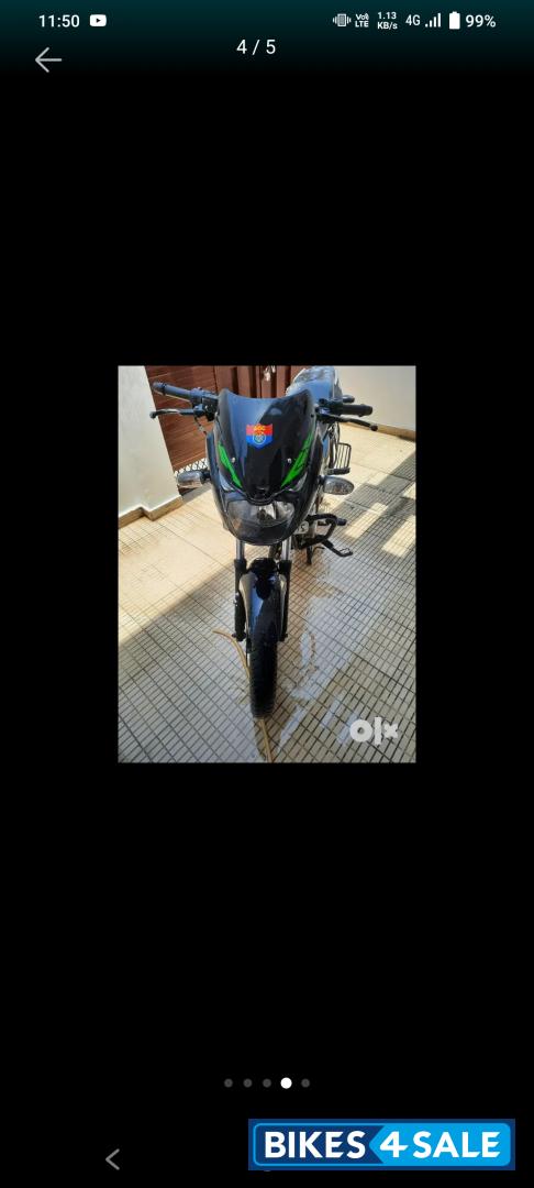 Black Bajaj Pulsar 150