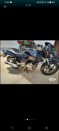 Black Bajaj Pulsar 150