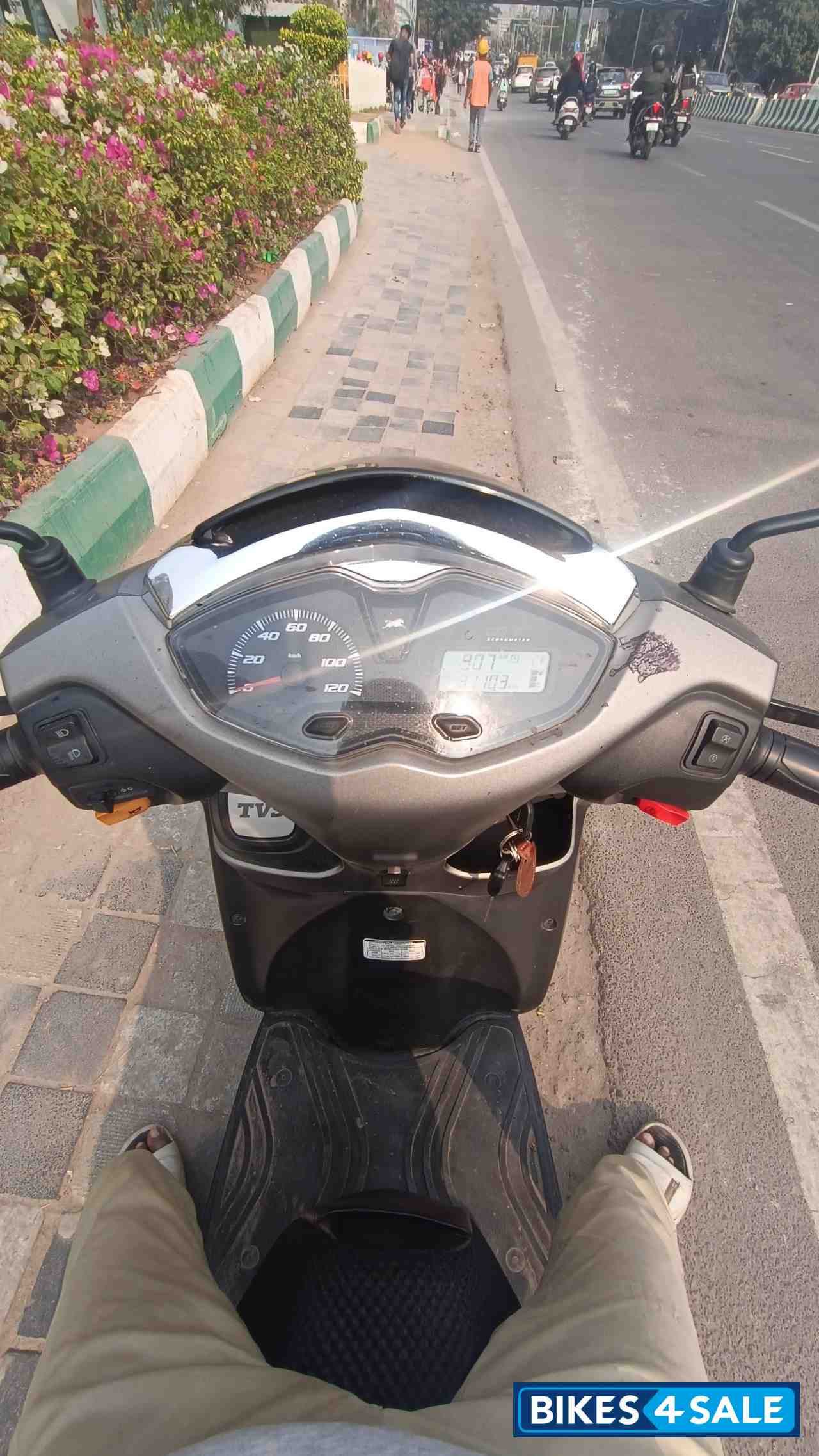 TVS Jupiter 125