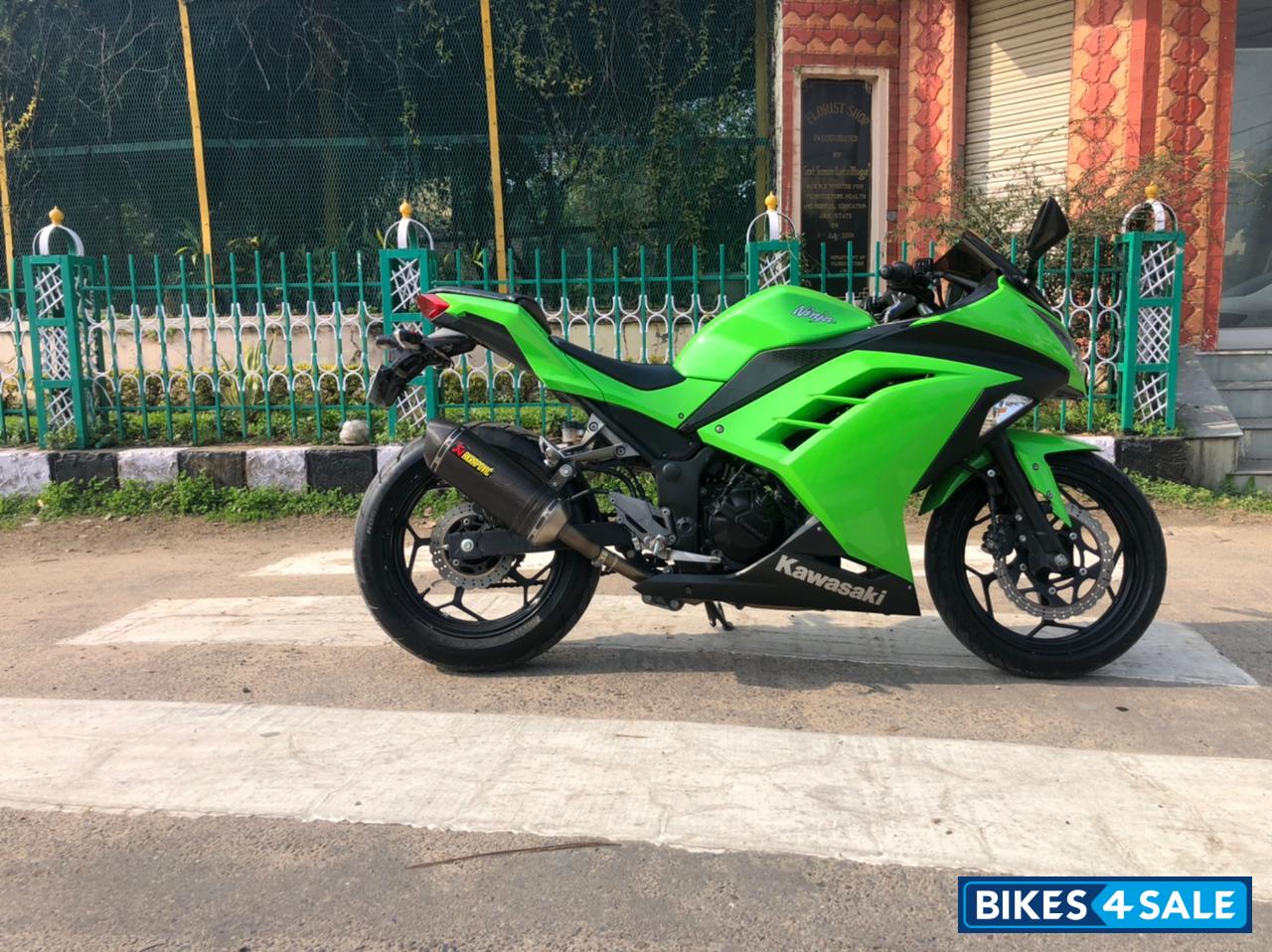 Kawasaki Ninja 300R