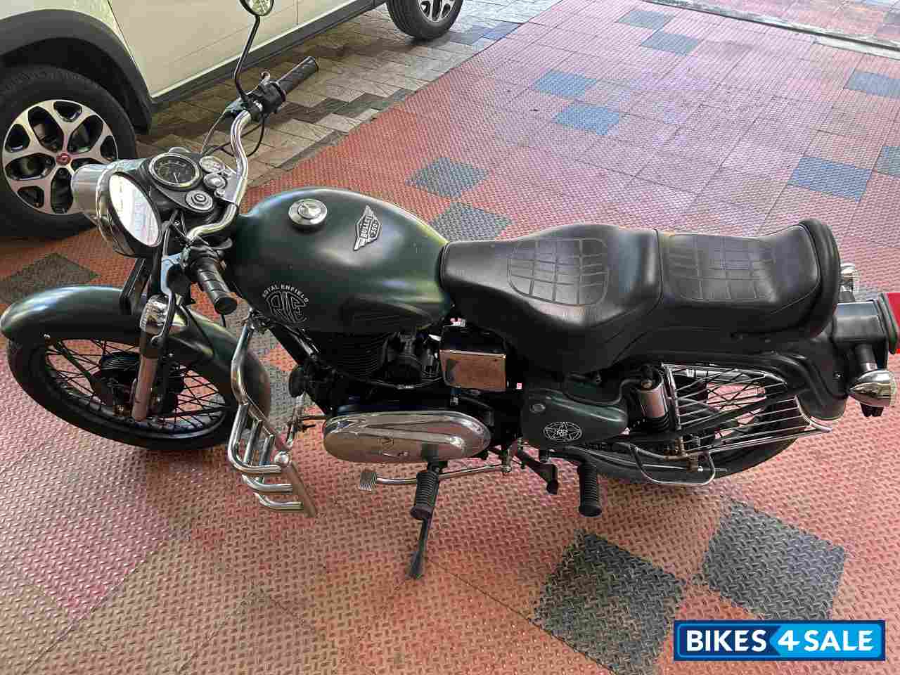 Royal Enfield Bullet 350