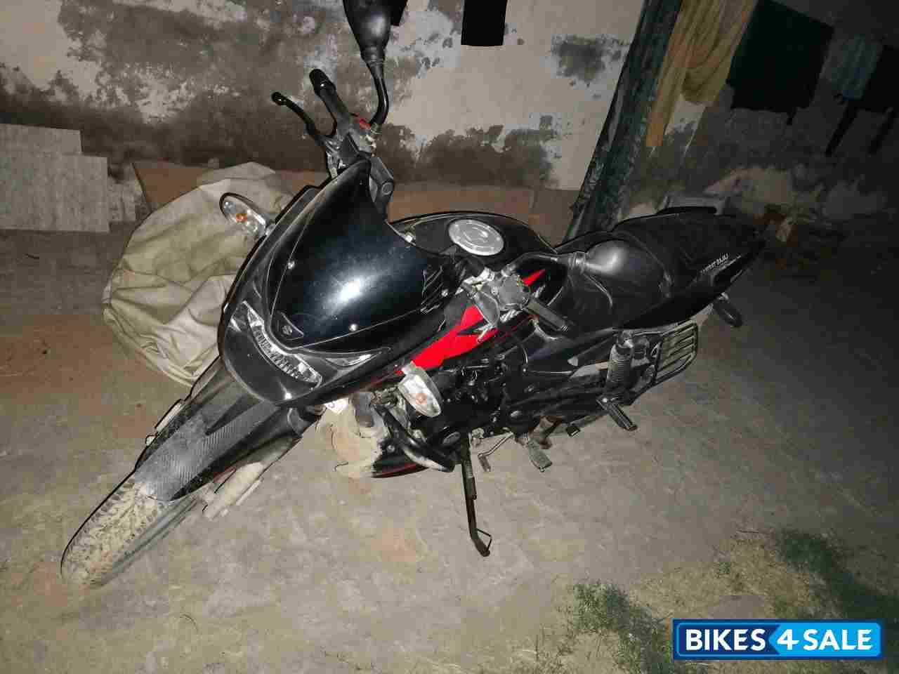 Sparkling Met Bl Red Bajaj Pulsar 150 DTSi