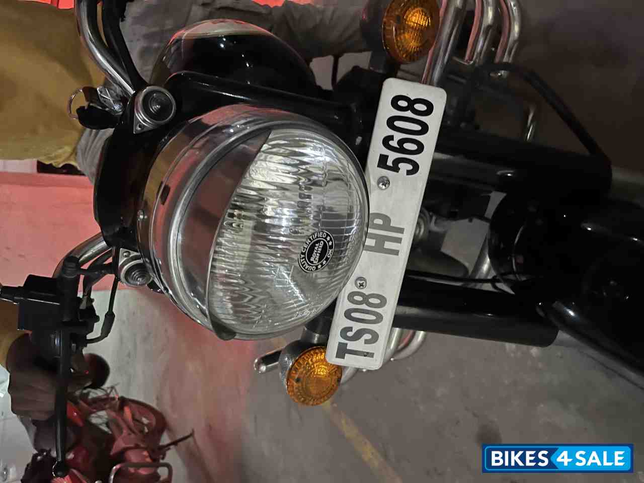 Black Royal Enfield Classic 350