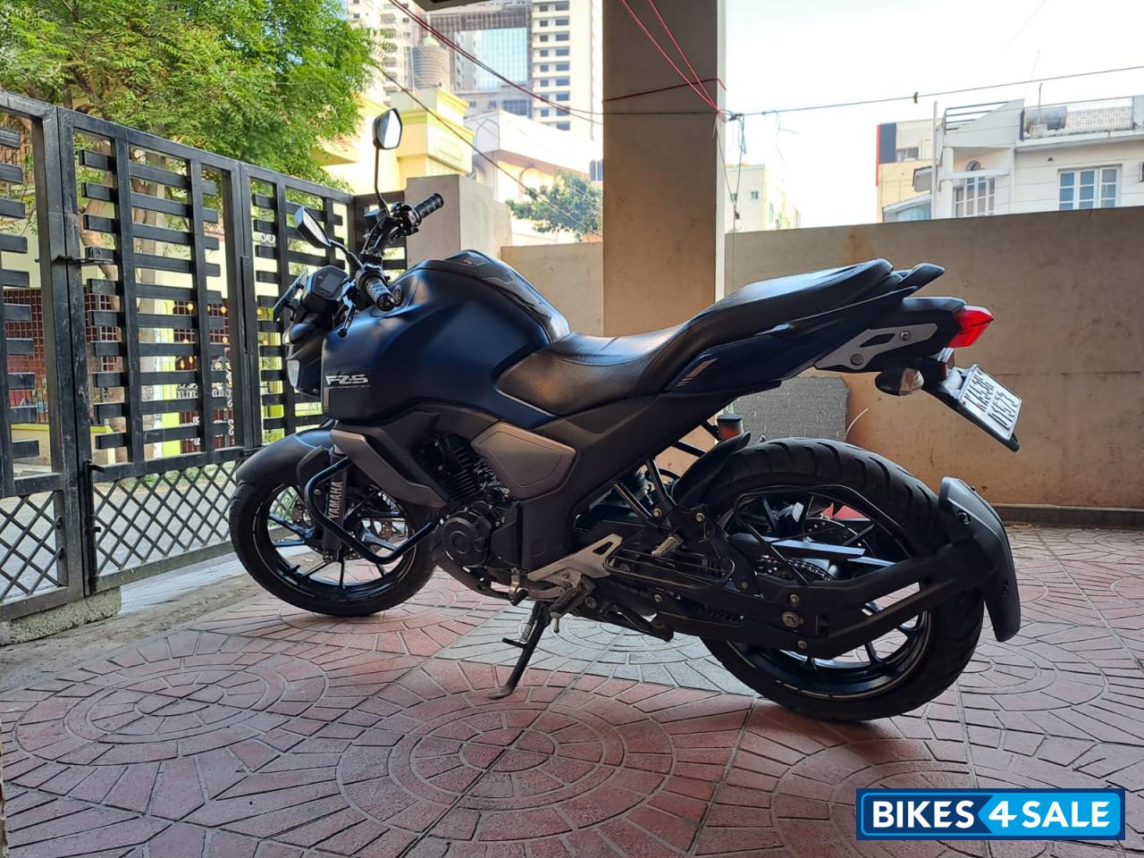 Dark Matte Blue Yamaha FZ-S FI V3