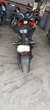 Blk Orange KTM Duke 200 ABS
