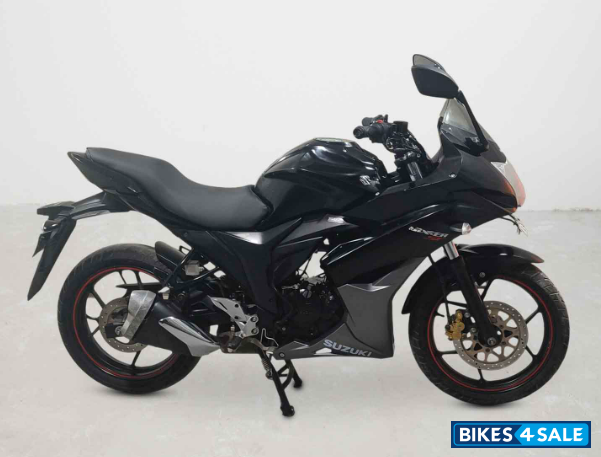 Suzuki Gixxer SF