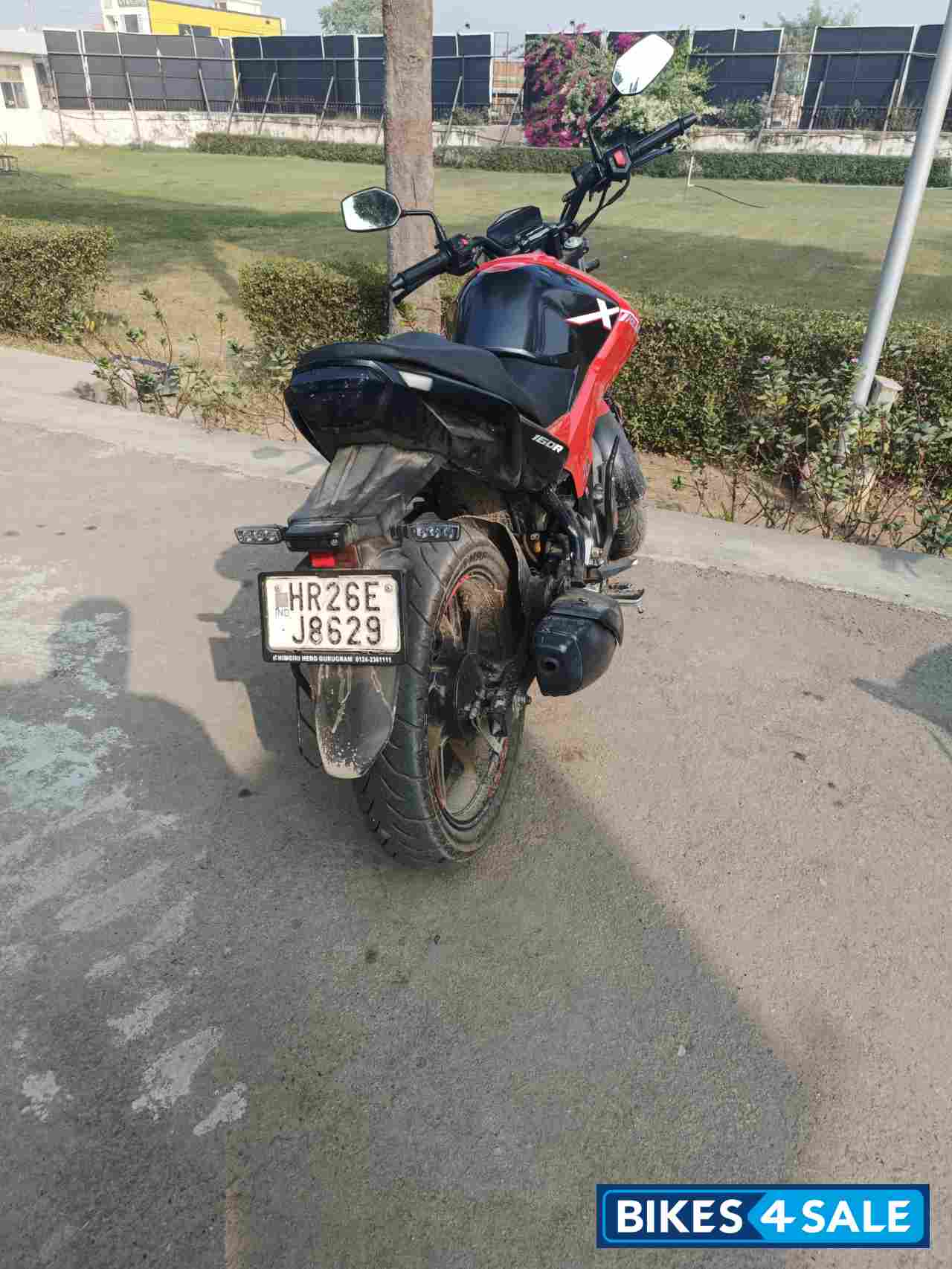 Red & Black Hero Xtreme 160R 100 Million Edition