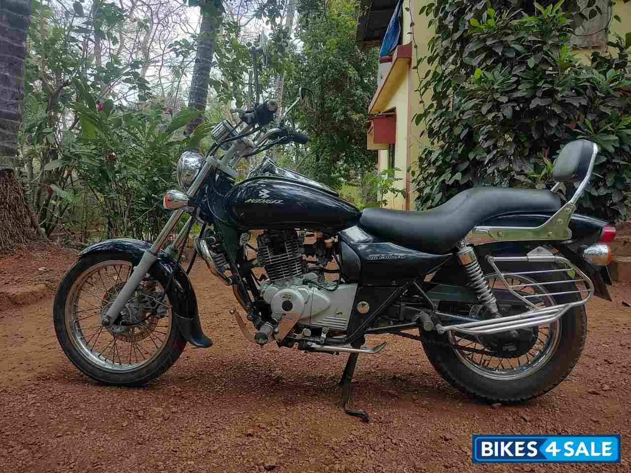 Bajaj Avenger 200cc (2009)
