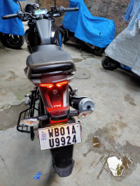 Wicked Black TVS Raider 125