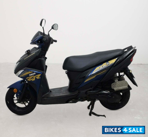 Yamaha Cygnus Ray ZR