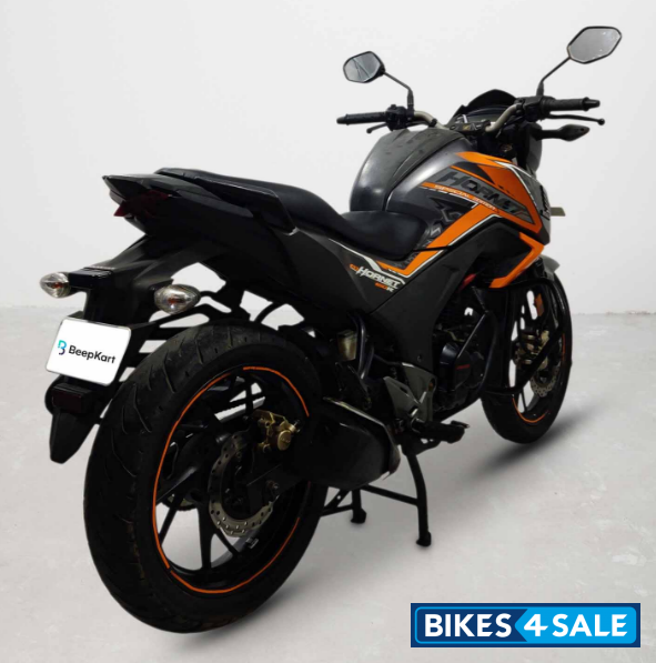 Honda CB Hornet 160R