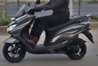 Suzuki Burgman Street