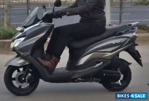 Suzuki Burgman Street