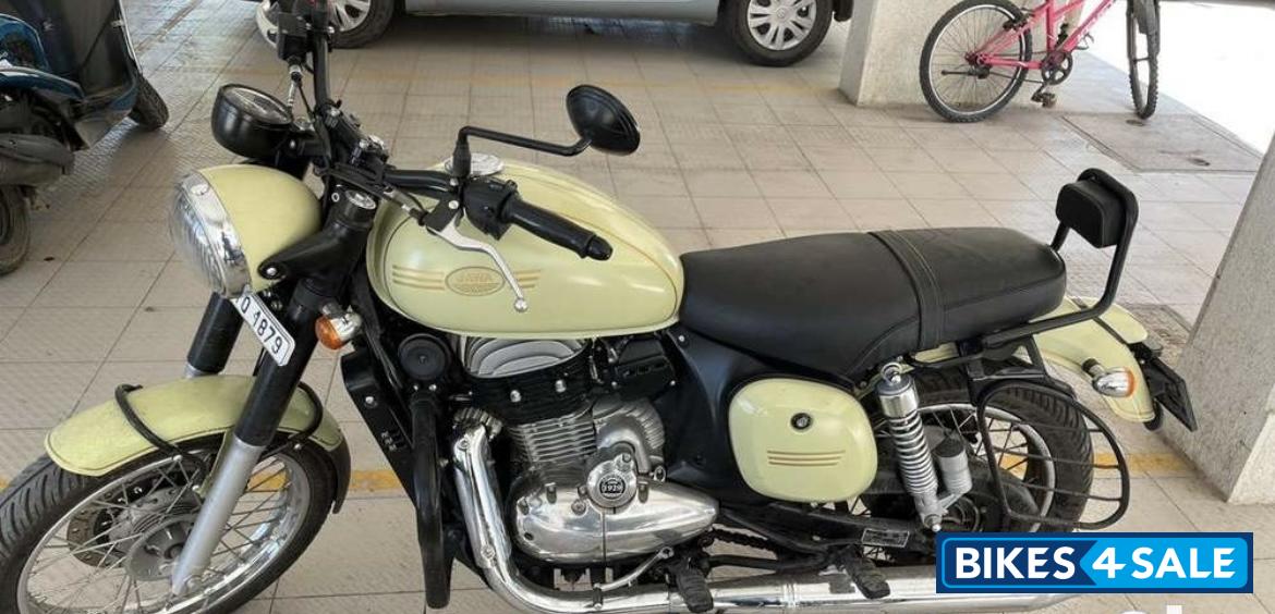 Jawa forty two Lumos lime dual channel abs