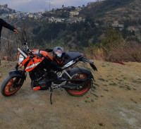 KTM Duke 200