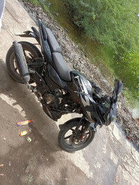 Bajaj  220F 2021 Model