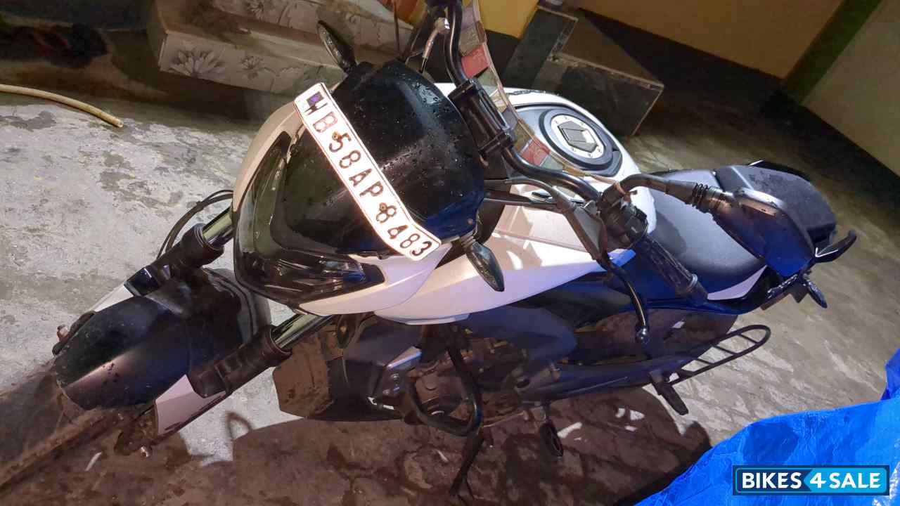 Bajaj Dominar 400