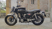 Black Honda Hness CB350 DLX