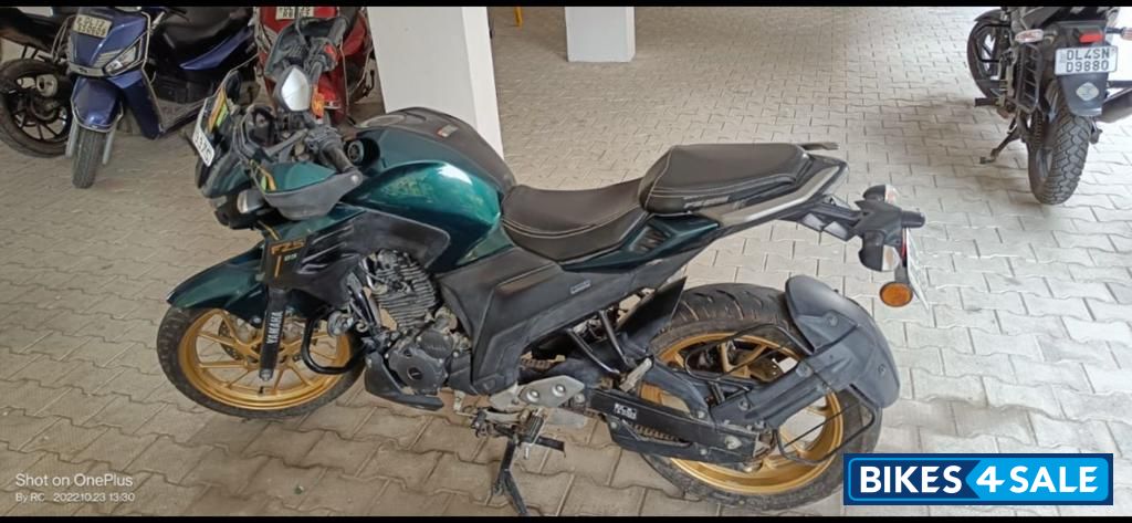 Yamaha FZS 25