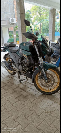 Yamaha FZS 25