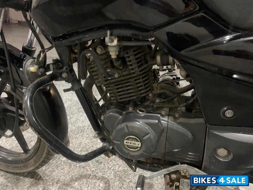 Black Bajaj Pulsar 150