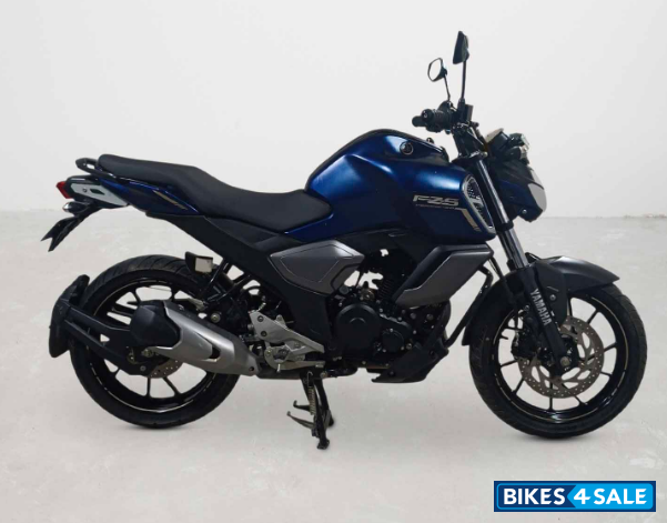 Yamaha FZ-S FI V3 Yamaha FZ-S FI V3