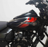 Bajaj Avenger Street 220
