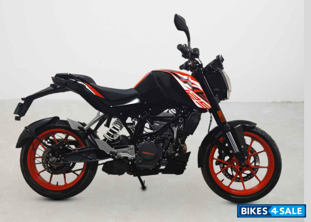 KTM Duke 125