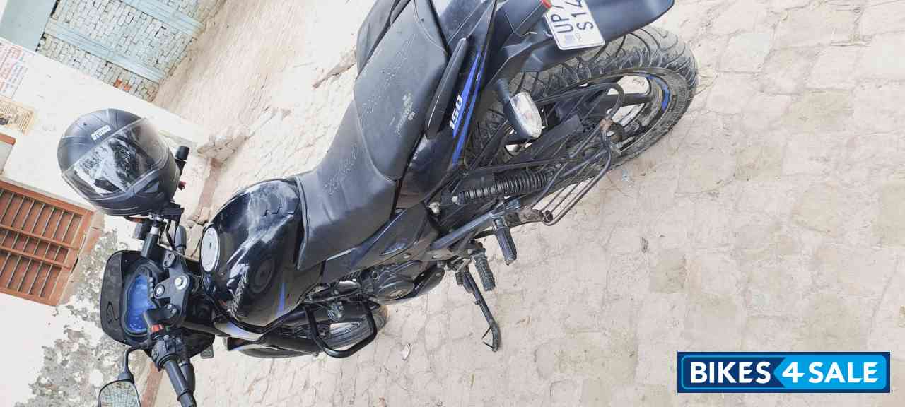 Bajaj Pulsar 150 Twin Disc Bajaj Pulsar 150 Twin Disc