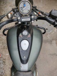 Olive Green Bajaj Avenger Street 220