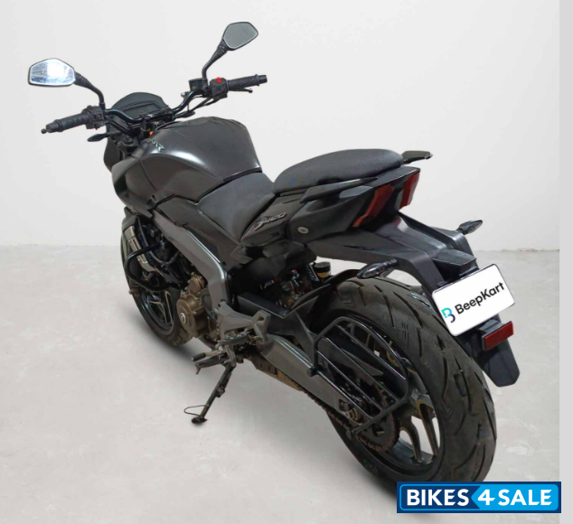 Bajaj Dominar 400