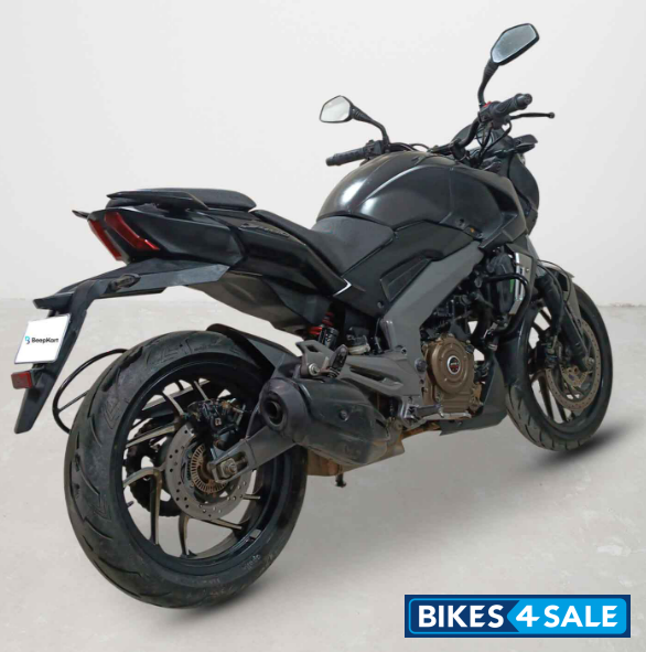 Bajaj Dominar 400