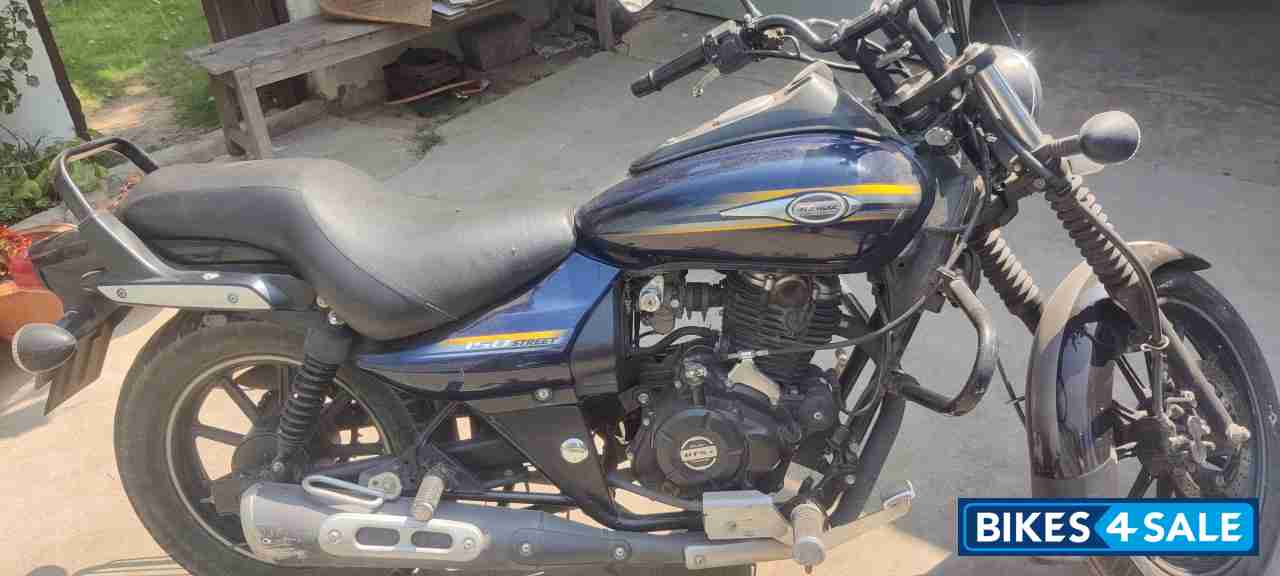 Bajaj Avenger Street 150