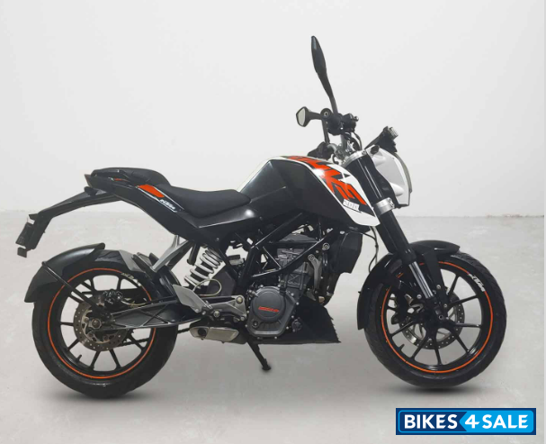 KTM Duke 200