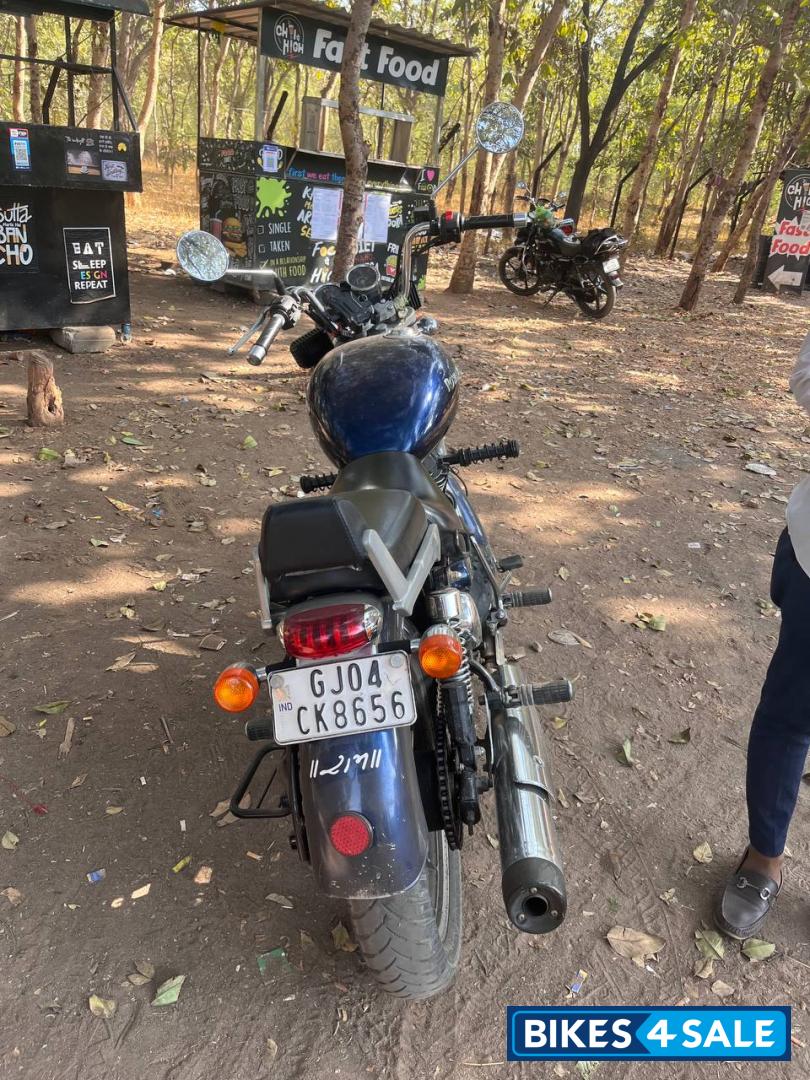 Marine Blue Royal Enfield Thunderbird 350