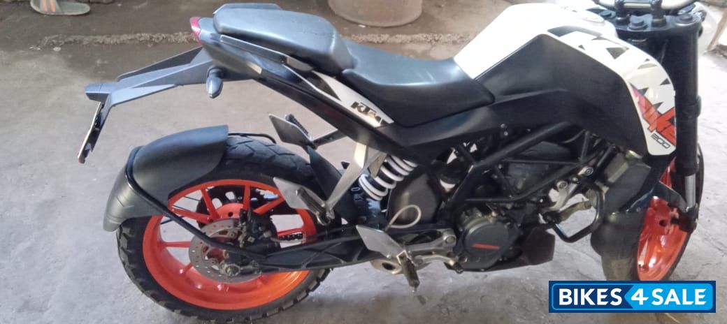 KTM Duke 200