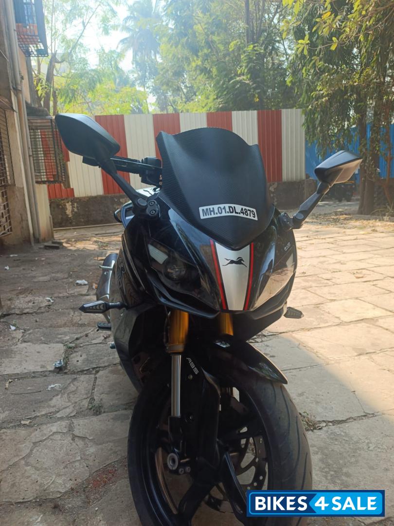 Black TVS Apache RR 310 Black TVS Apache RR 310